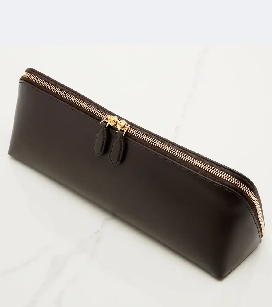 Alaïa Alaïa Delta Small leather clutch | Thumbnail 2 Alaïa Alaïa Delta Small leather clutch | Thumbnail 2