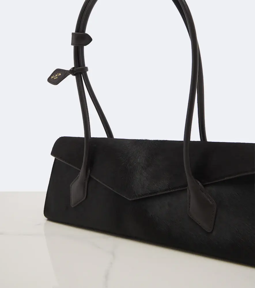 Alaïa Alaïa Le Teckel Medium calf hair shoulder bag | Thumbnail 2 Alaïa Alaïa Le Teckel Medium calf hair shoulder bag | Thumbnail 2