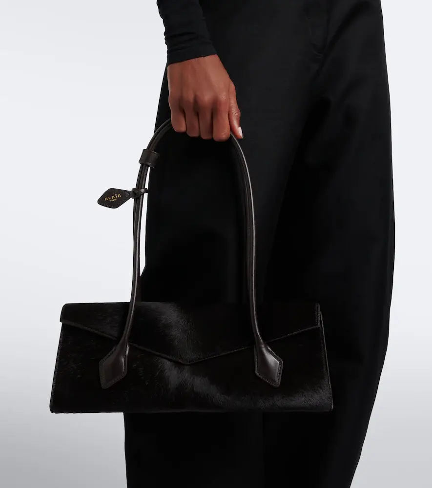Alaïa Alaïa Le Teckel Medium calf hair shoulder bag | Thumbnail 5 Alaïa Alaïa Le Teckel Medium calf hair shoulder bag | Thumbnail 5