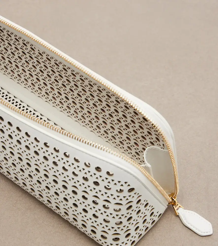 Alaïa Alaïa Delta Vienne leather clutch | Thumbnail 3