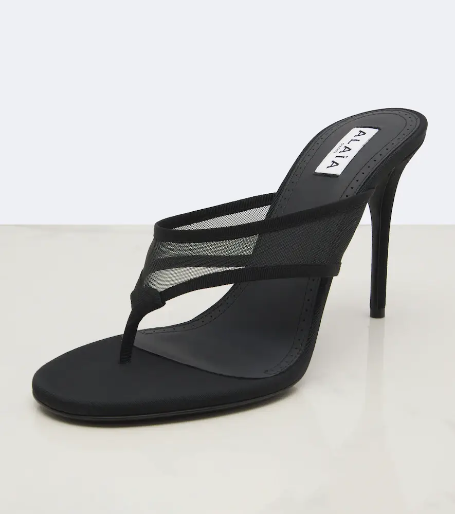 Alaïa Alaïa Mesh thong sandals | Thumbnail 3