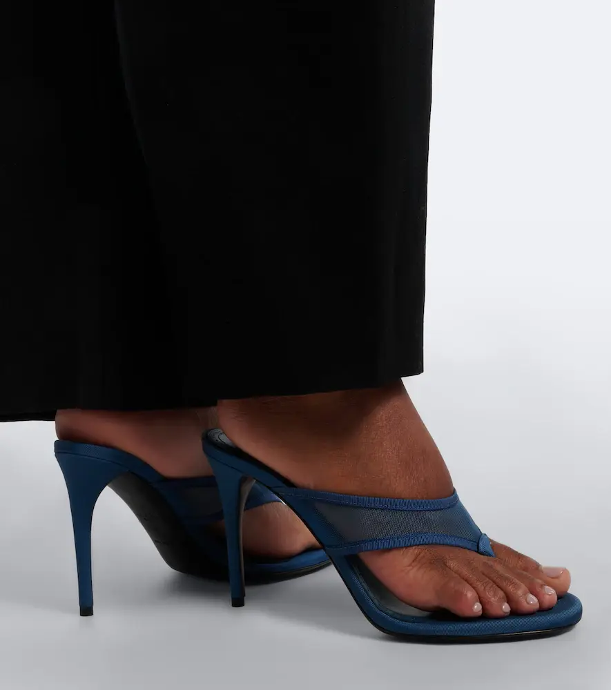 Alaïa Alaïa Infra tulle thong sandals | Thumbnail 5 Alaïa Alaïa Infra tulle thong sandals | Thumbnail 5
