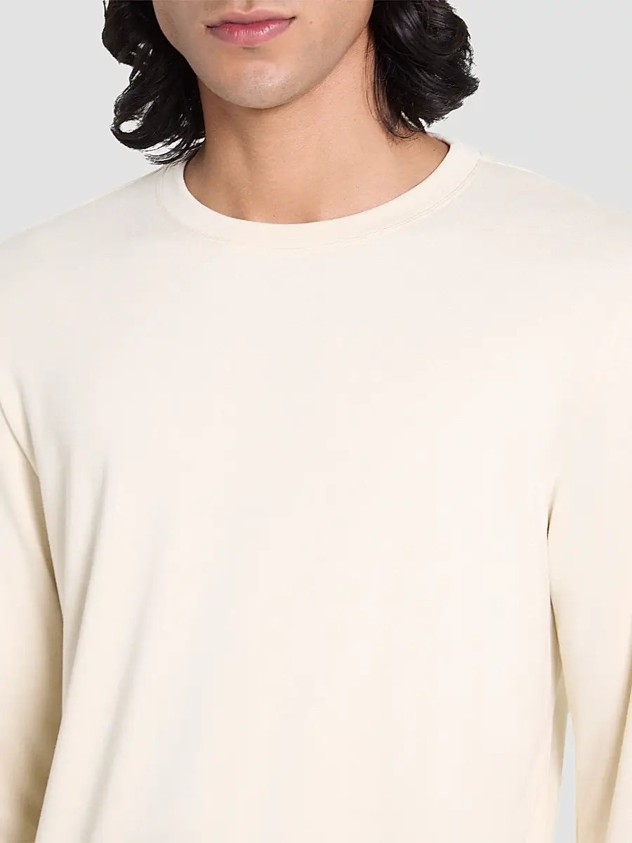 Theory Men's Essential Long-Sleeved Crewneck T-Shirt | Thumbnail 4
