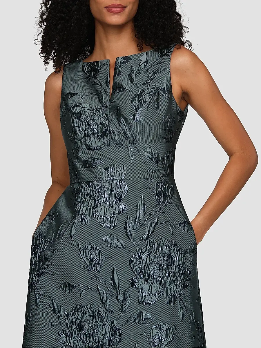 Kay Unger Women's Guilietta Metallic Rose Jacquard Gown | Thumbnail 5 Kay Unger Women's Guilietta Metallic Rose Jacquard Gown | Thumbnail 5