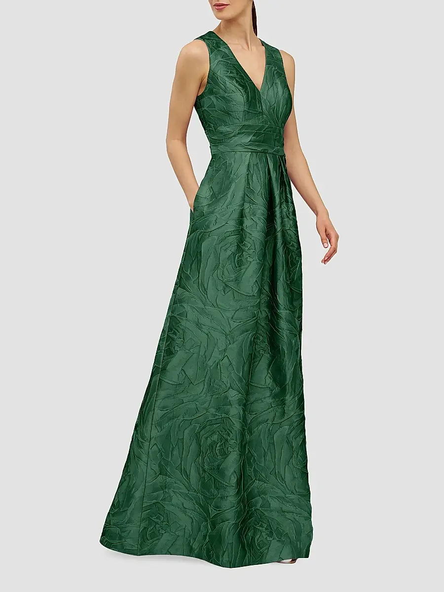 Kay Unger Women's Mariah Jacquard Textured Gown | Thumbnail 5 Kay Unger Women's Mariah Jacquard Textured Gown | Thumbnail 5