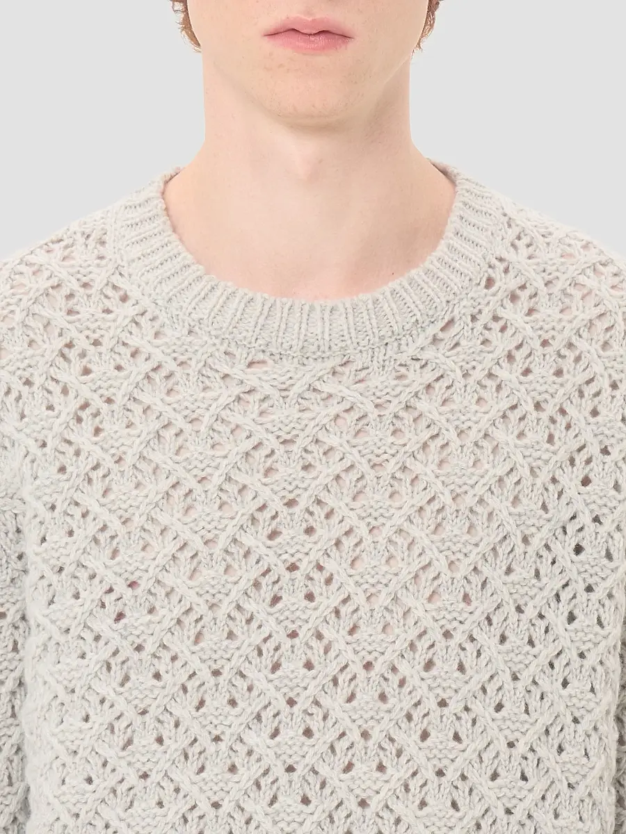 Valentino Men's Wool and Cashmere Sweater with Metallic V Detail | Thumbnail 6 Valentino Men's Wool and Cashmere Sweater with Metallic V Detail | Thumbnail 6