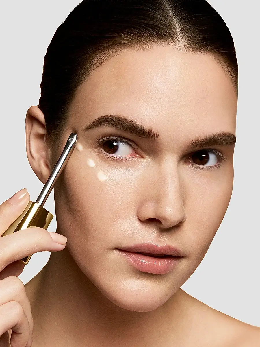 Dolce & Gabbana Ever-Youth Gold Peptides Eye Serum | Thumbnail 3 Dolce & Gabbana Ever-Youth Gold Peptides Eye Serum | Thumbnail 3