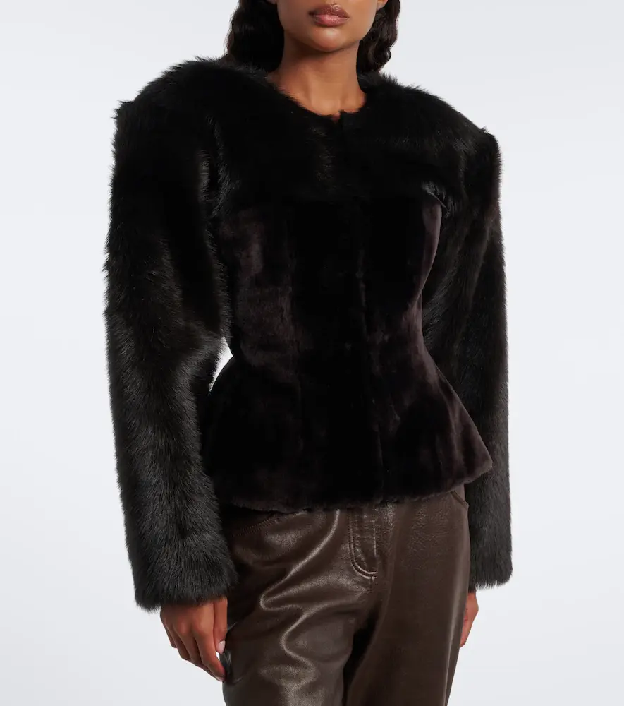 Magda Butrym Peplum shearling jacket | Thumbnail 3 Magda Butrym Peplum shearling jacket | Thumbnail 3