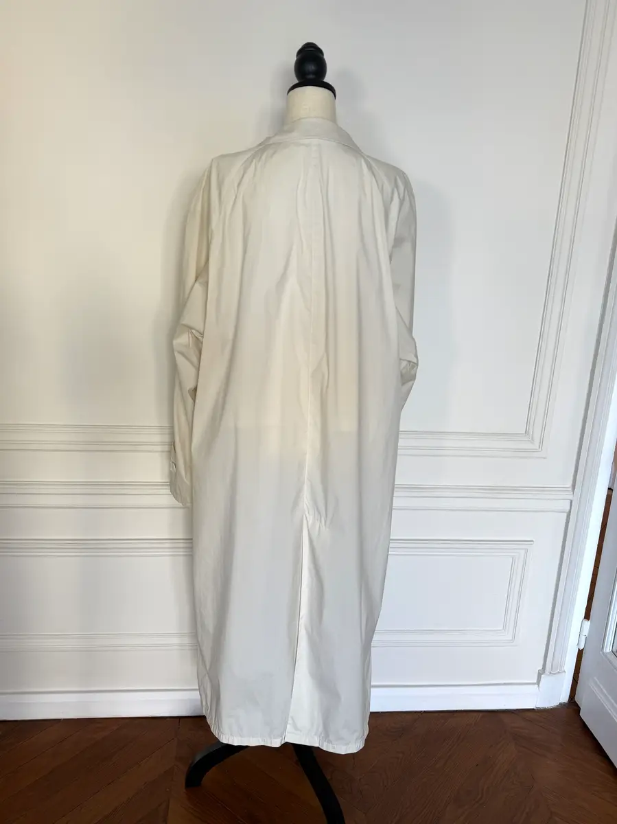 Jen Wonders Studio Ivory Lightweight Coat | Thumbnail 12 Jen Wonders Studio Ivory Lightweight Coat | Thumbnail 12