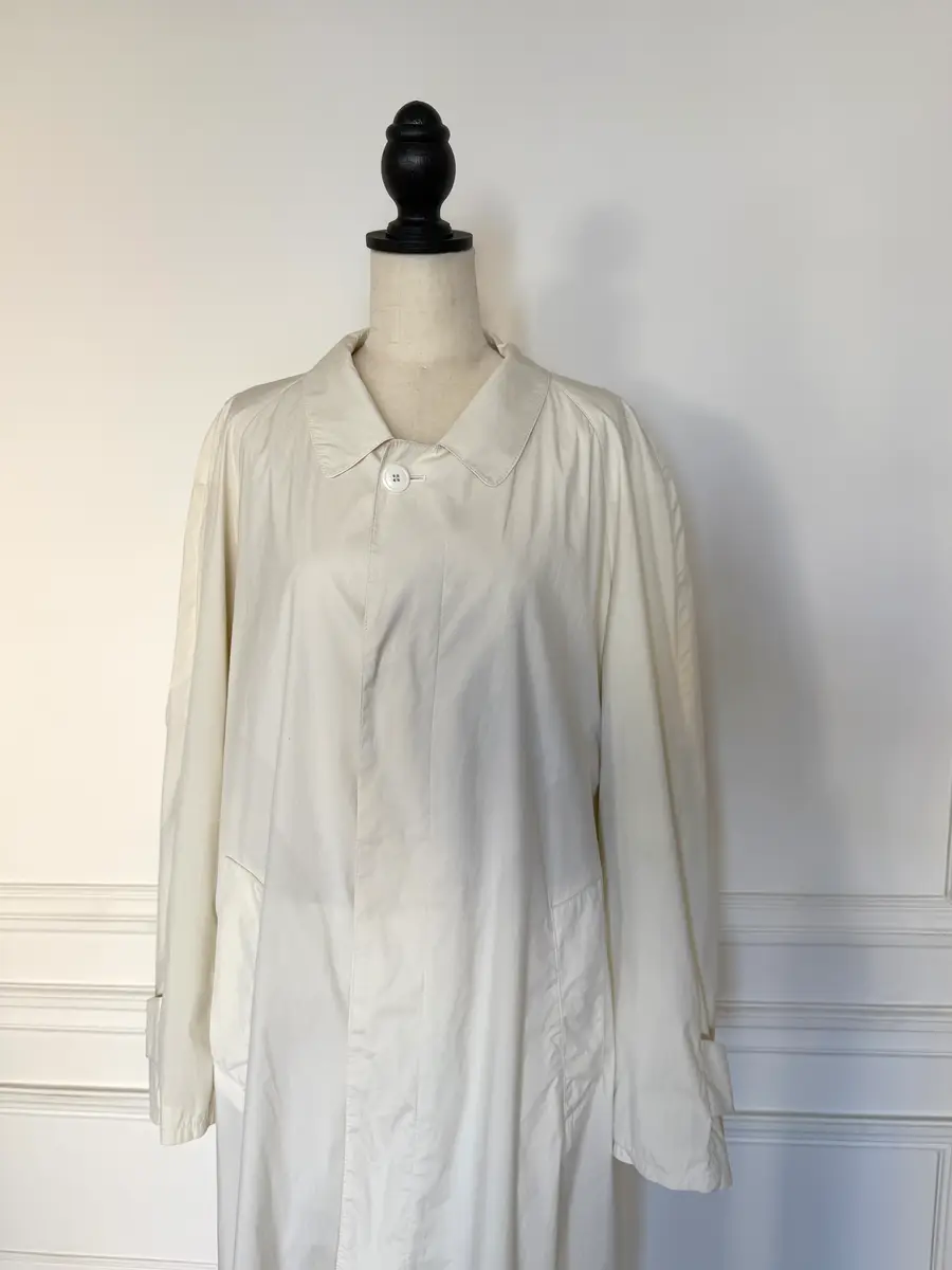 Jen Wonders Studio Ivory Lightweight Coat | Thumbnail 4 Jen Wonders Studio Ivory Lightweight Coat | Thumbnail 4