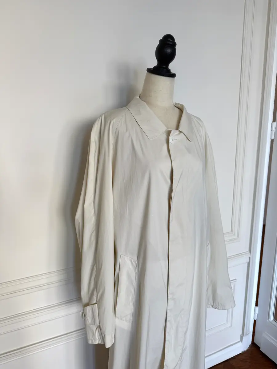 Jen Wonders Studio Ivory Lightweight Coat | Thumbnail 6 Jen Wonders Studio Ivory Lightweight Coat | Thumbnail 6