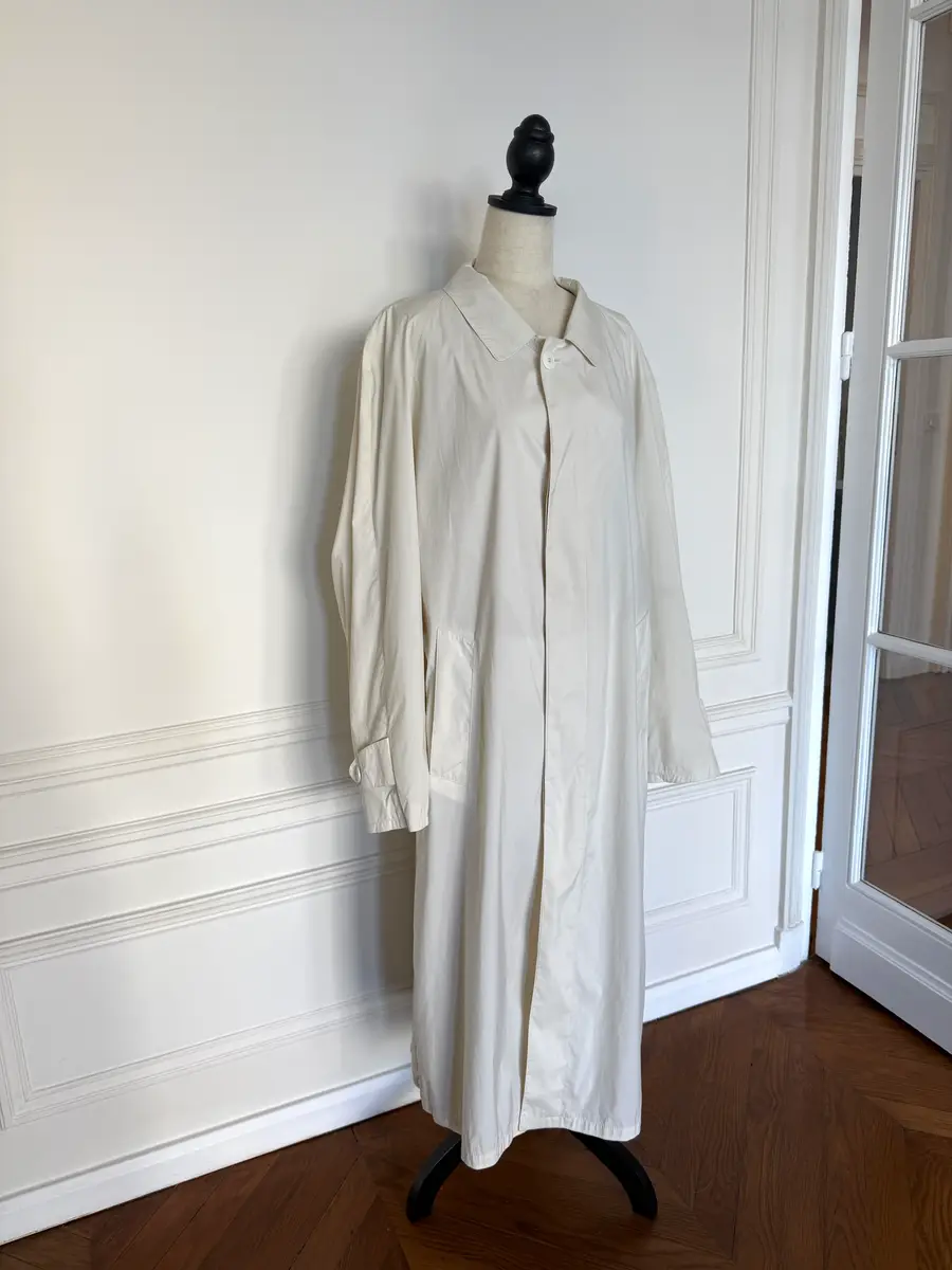 Jen Wonders Studio Ivory Lightweight Coat | Thumbnail 7 Jen Wonders Studio Ivory Lightweight Coat | Thumbnail 7