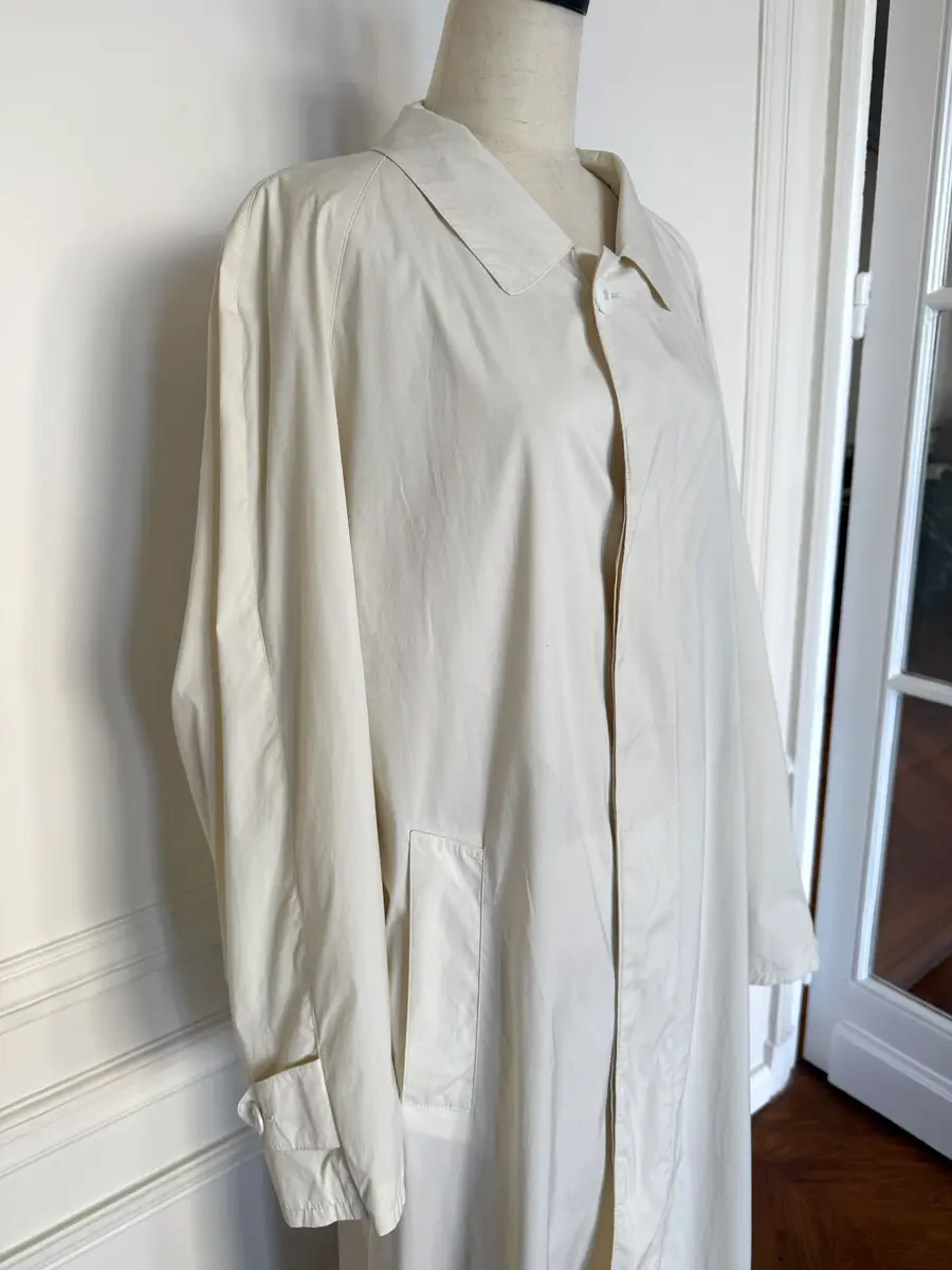 Jen Wonders Studio Ivory Lightweight Coat | Thumbnail 8 Jen Wonders Studio Ivory Lightweight Coat | Thumbnail 8