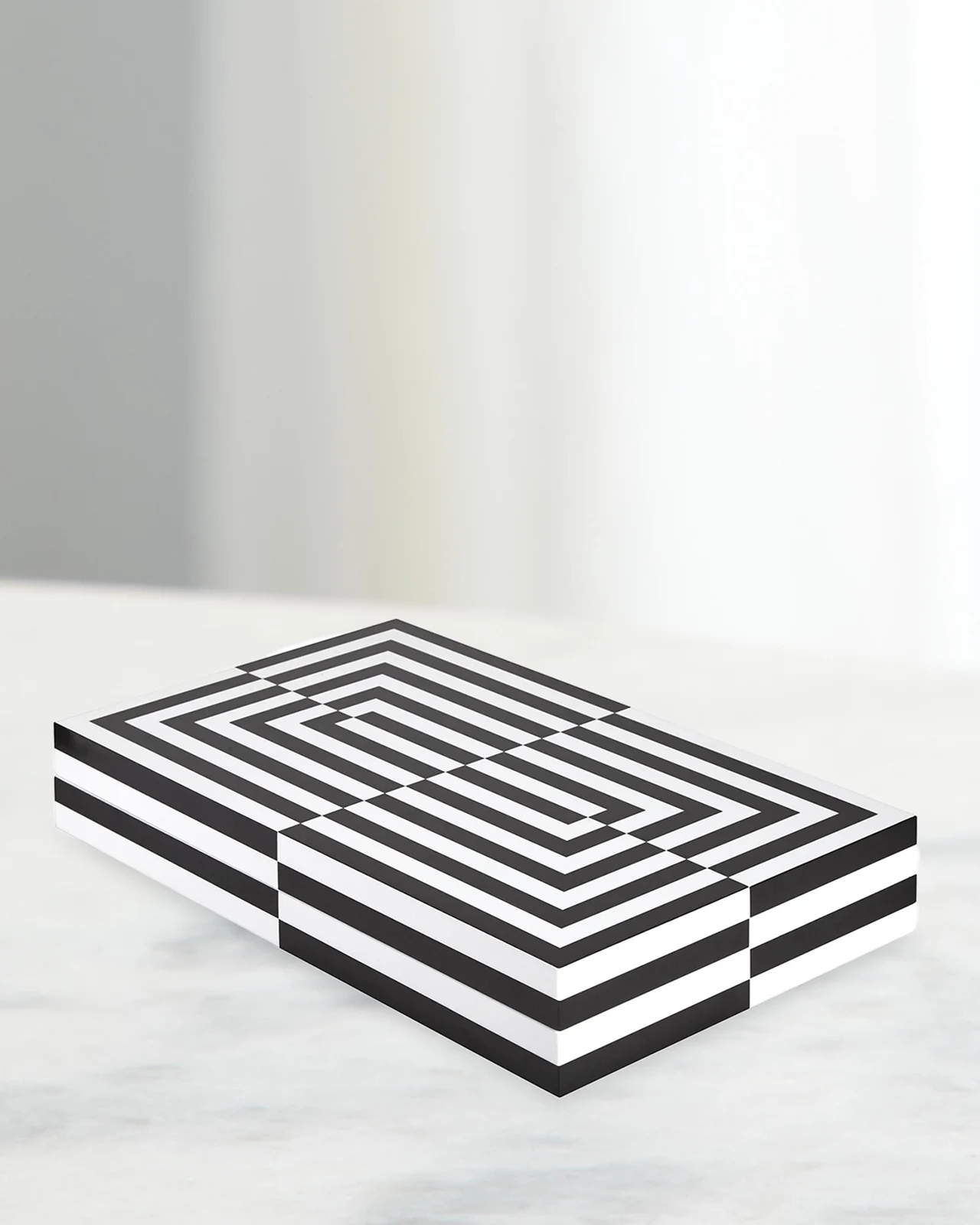 Jonathan Adler Optical Illusion Art Backgammon Set