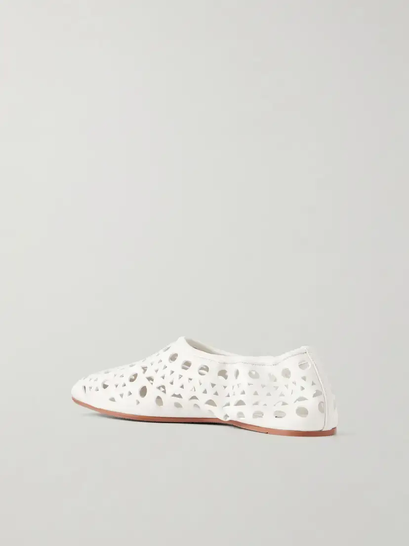 Alaïa Neo Vienne Laser-cut Leather Ballet Flats | Thumbnail 2 Alaïa Neo Vienne Laser-cut Leather Ballet Flats | Thumbnail 2