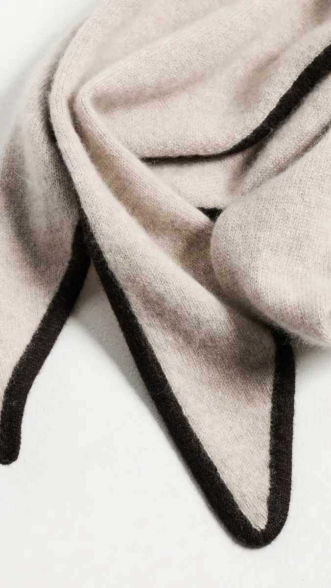 Lisa Yang Chelsea Cashmere Scarf | Thumbnail 5 Lisa Yang Chelsea Cashmere Scarf | Thumbnail 5