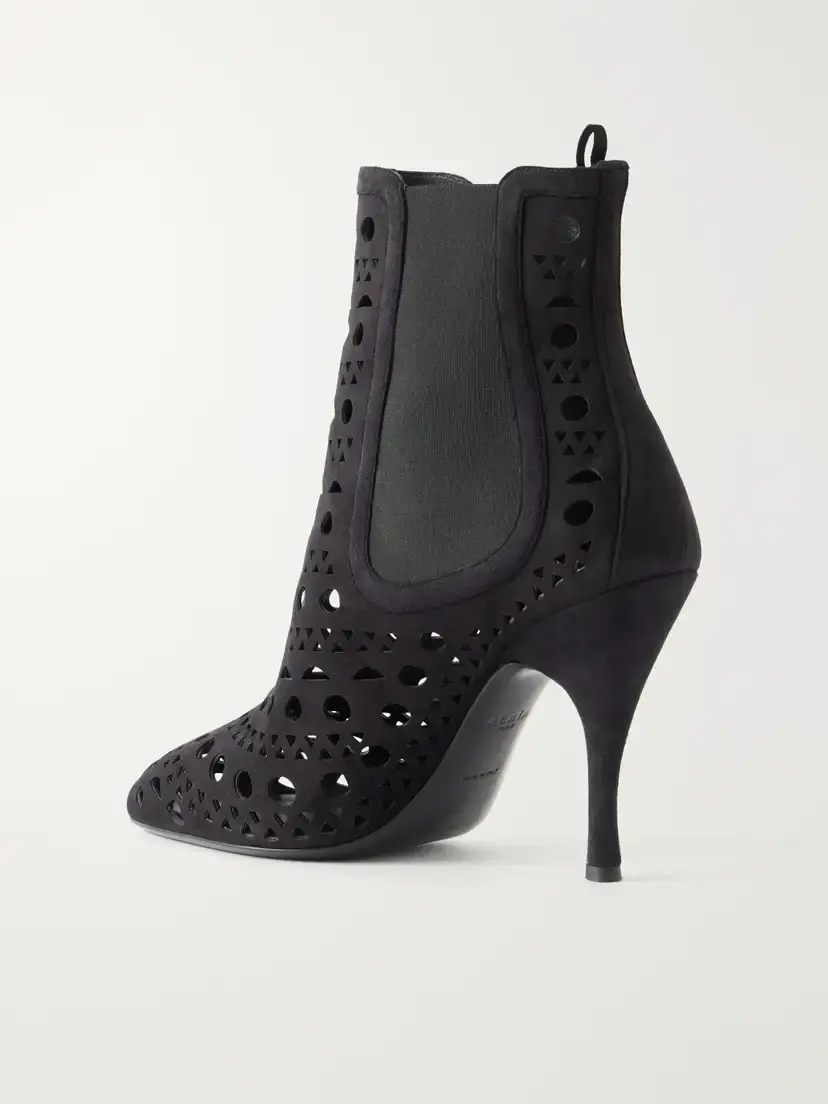 Alaïa Vienne 100 Laser-cut Suede Ankle Boots | Thumbnail 3 Alaïa Vienne 100 Laser-cut Suede Ankle Boots | Thumbnail 3
