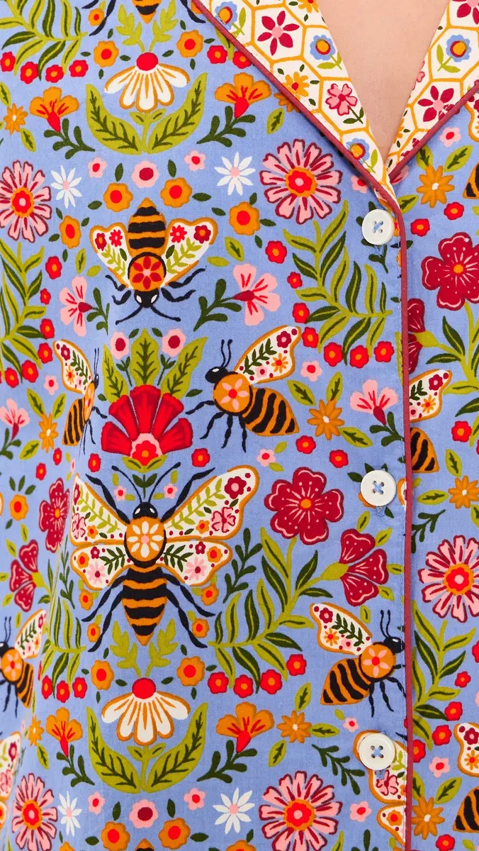 Printfresh Bee Tapestry Short PJ Set | Thumbnail 6 Printfresh Bee Tapestry Short PJ Set | Thumbnail 6