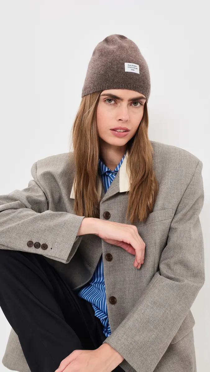 Acne Studios Cashmere Kassias Beanie | Thumbnail 3