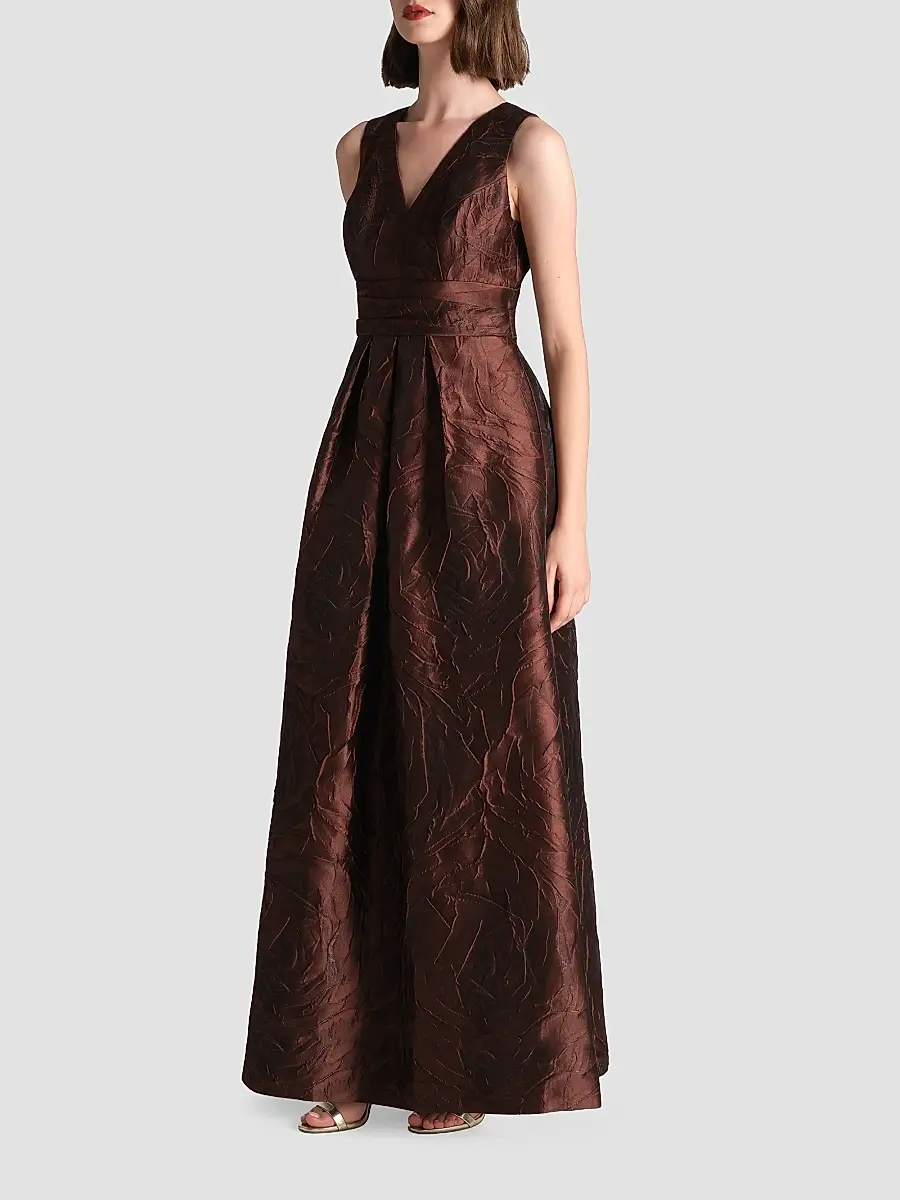 Kay Unger Women's Mariah Jacquard Textured Gown | Thumbnail 7 Kay Unger Women's Mariah Jacquard Textured Gown | Thumbnail 7