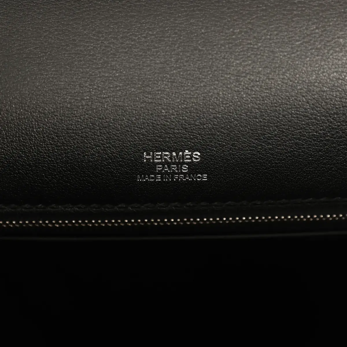 HERMÈS Hermes "Lettres Au Carre" Kelly Retourne 28 Black Swift and Ecru, Capucine, Bleu Indigo Toile De Camp Palladium Hardware | Thumbnail 7 HERMÈS Hermes "Lettres Au Carre" Kelly Retourne 28 Black Swift and Ecru, Capucine, Bleu Indigo Toile De Camp Palladium Hardware | Thumbnail 7