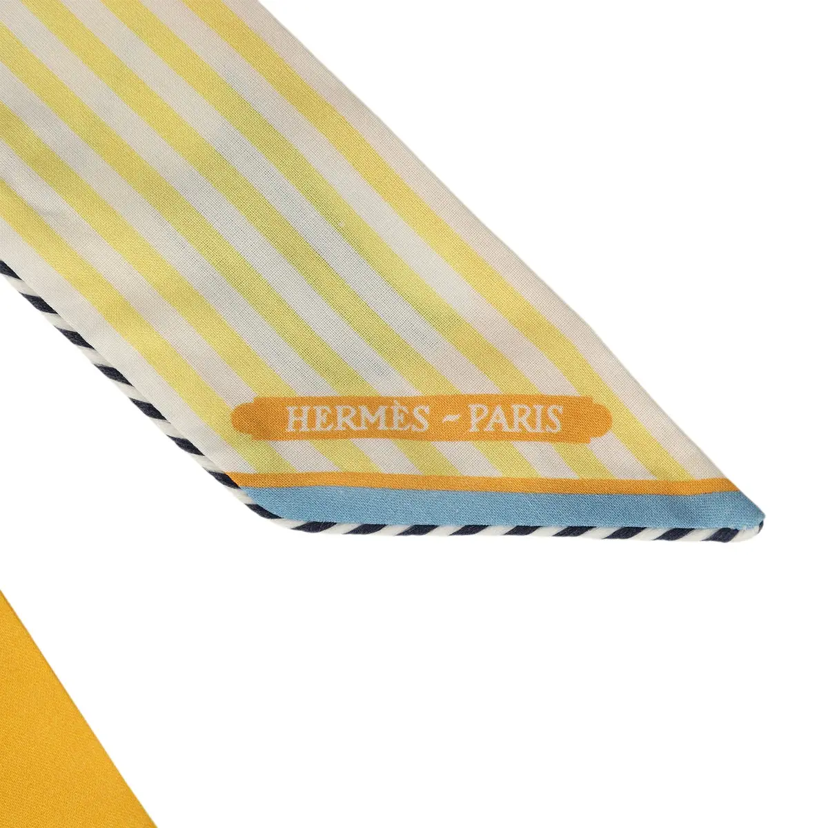 HERMÈS Hermes "Thalassa" Bouton D'Or, Jaune Soufre & Blanc Multi Cotton | Thumbnail 3 HERMÈS Hermes "Thalassa" Bouton D'Or, Jaune Soufre & Blanc Multi Cotton | Thumbnail 3