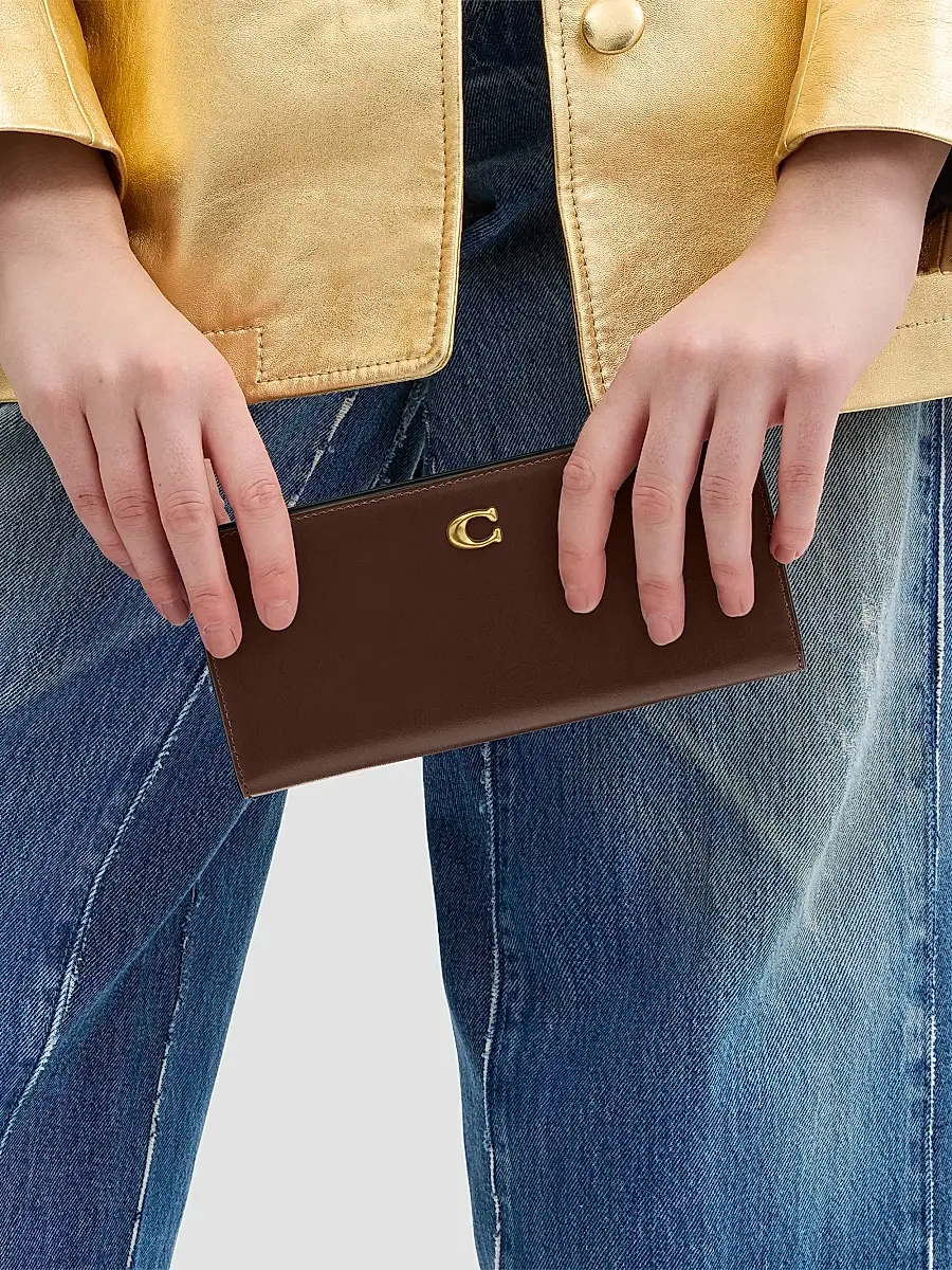 Coach Women's Essential Slim Leather Wallet | Thumbnail 2 Coach Women's Essential Slim Leather Wallet | Thumbnail 2