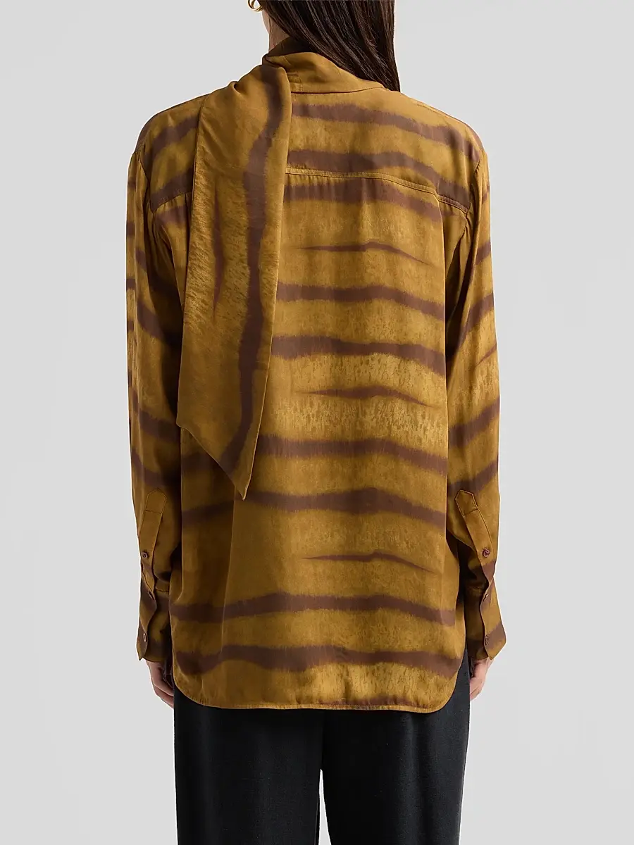 Frame Women's Tiger-Striped Silk Shirt | Thumbnail 3 Frame Women's Tiger-Striped Silk Shirt | Thumbnail 3