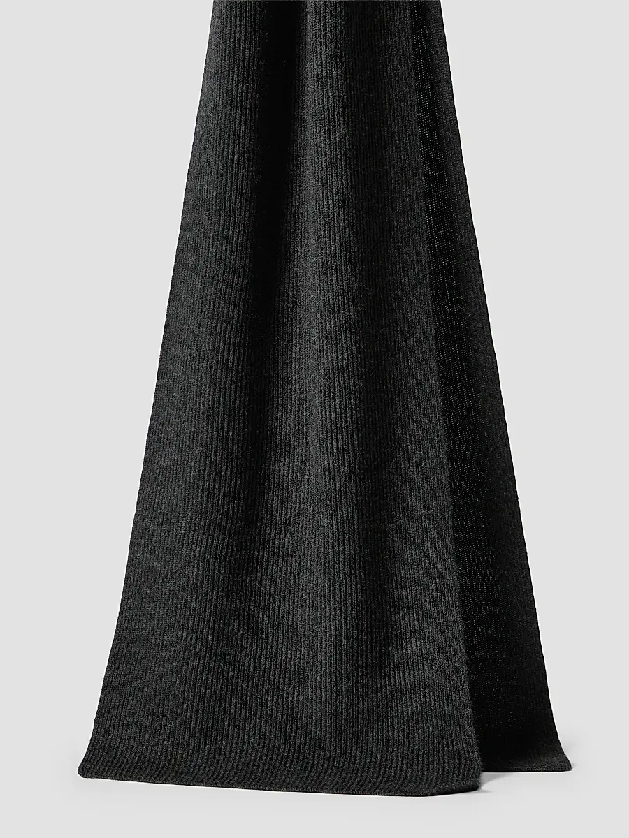 Brunello Cucinelli Women's Cashmere English Rib Knit Scarf | Thumbnail 3 Brunello Cucinelli Women's Cashmere English Rib Knit Scarf | Thumbnail 3