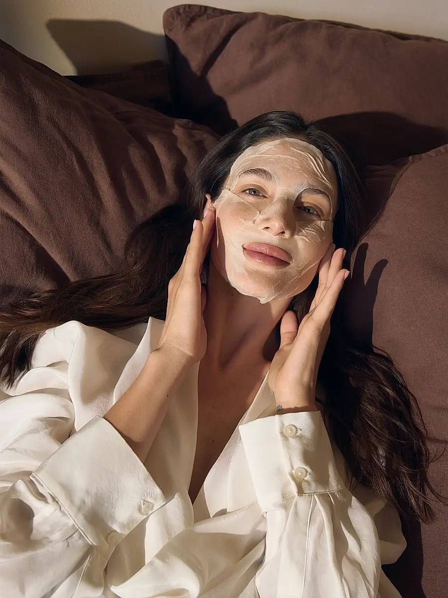 Natura Bissé Diamond Extreme Molecular Acid Peel Mask | Thumbnail 3 Natura Bissé Diamond Extreme Molecular Acid Peel Mask | Thumbnail 3