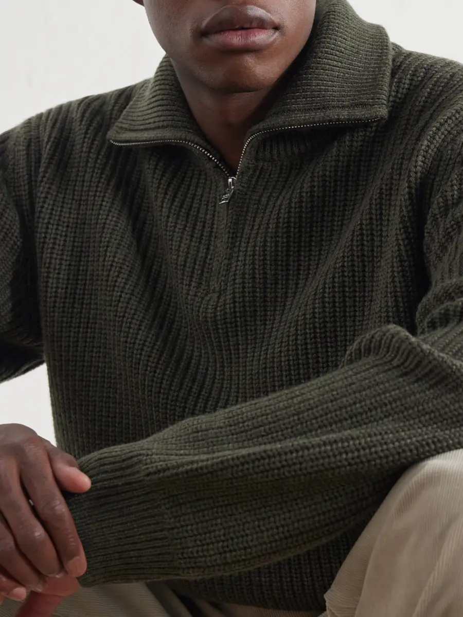 A.P.C. Virgin Wool Half-Zip Sweater - Men | Thumbnail 5 A.P.C. Virgin Wool Half-Zip Sweater - Men | Thumbnail 5