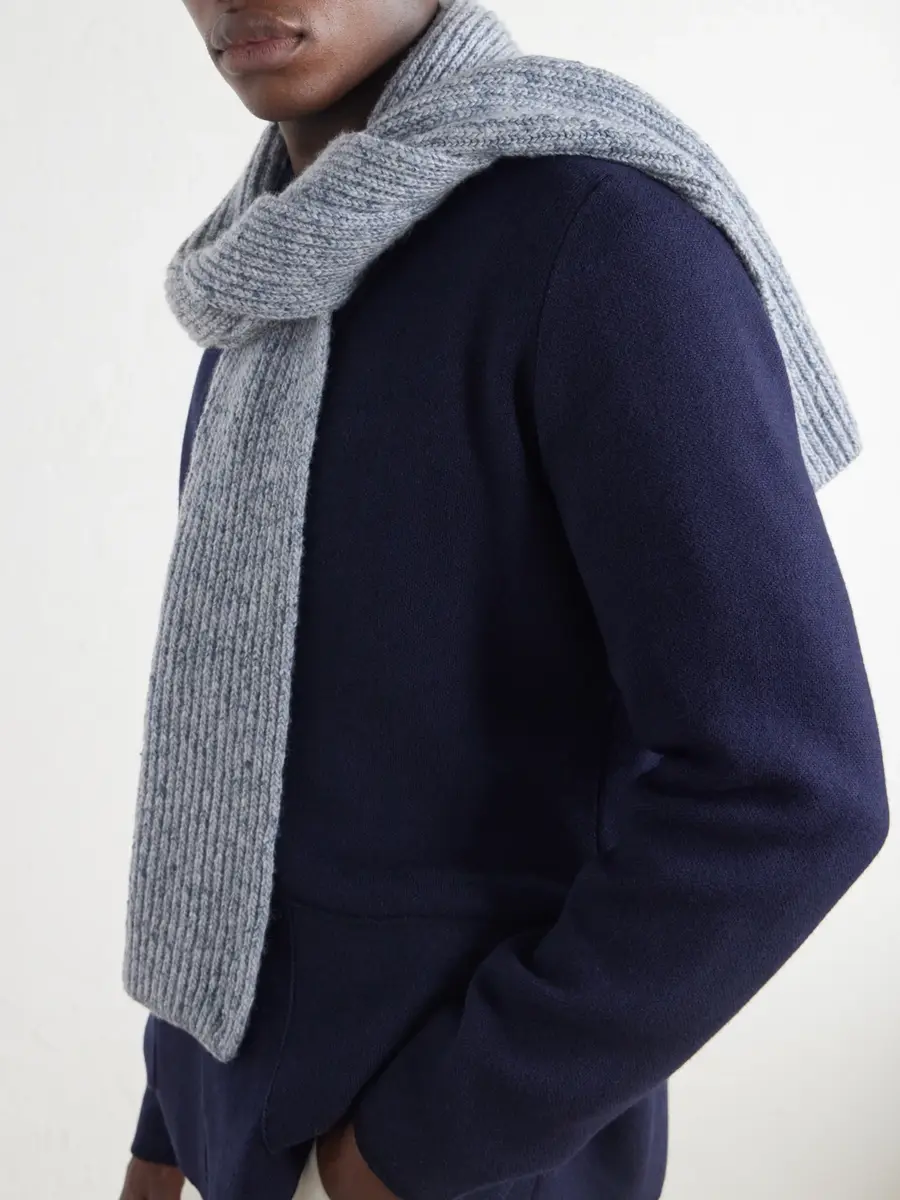 Inis Meáin Ribbed Cashmere Scarf - Men | Thumbnail 3 Inis Meáin Ribbed Cashmere Scarf - Men | Thumbnail 3