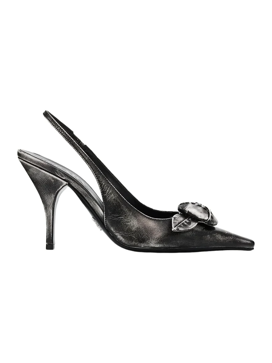 95mm Rosette Distressed Leather Slingback Pumps 95mm Rosette Distressed Leather Slingback Pumps