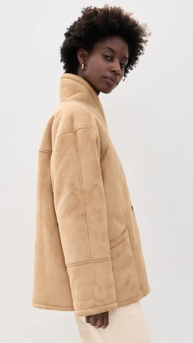 APIECE APART Aspen Reversible Sherpa Toggle Coat | Thumbnail 4 APIECE APART Aspen Reversible Sherpa Toggle Coat | Thumbnail 4
