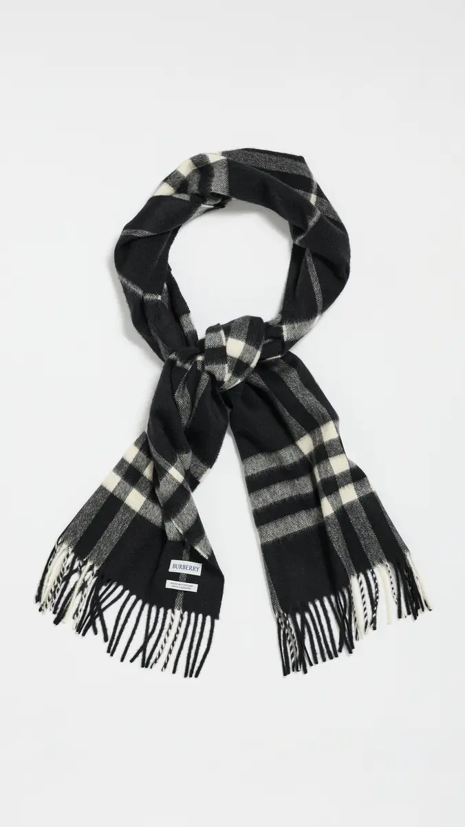 Burberry Giant Check Cashmere Scarf | Thumbnail 4 Burberry Giant Check Cashmere Scarf | Thumbnail 4