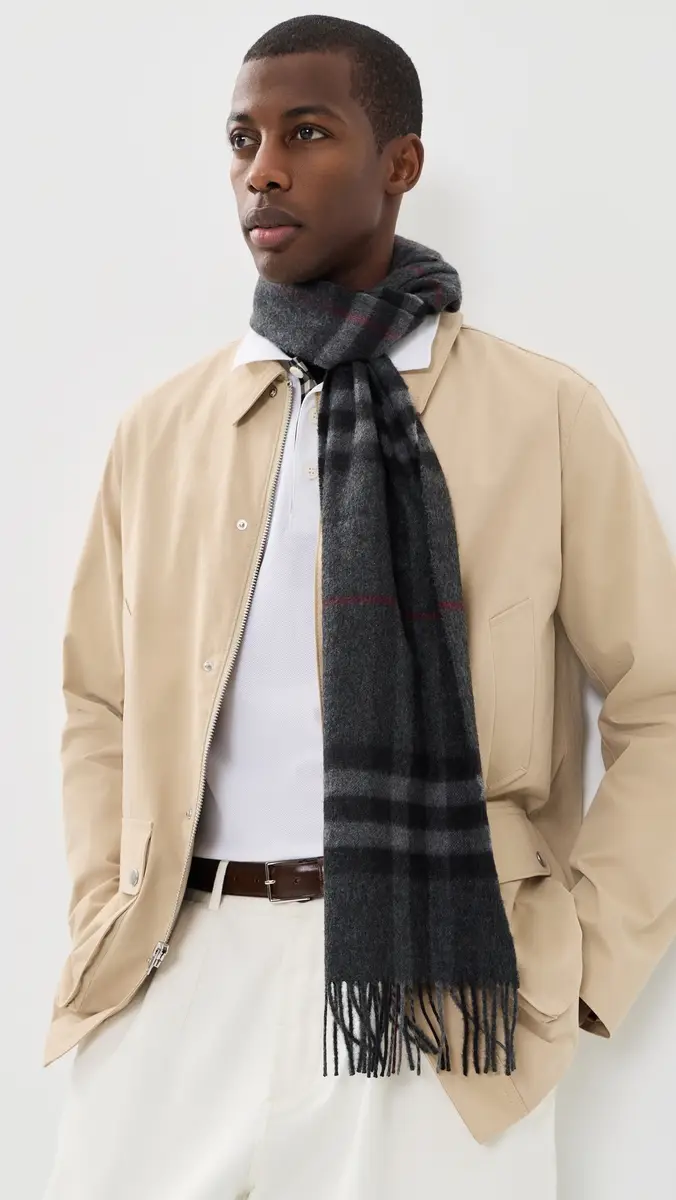 Burberry Giant Check Cashmere Scarf | Thumbnail 3 Burberry Giant Check Cashmere Scarf | Thumbnail 3