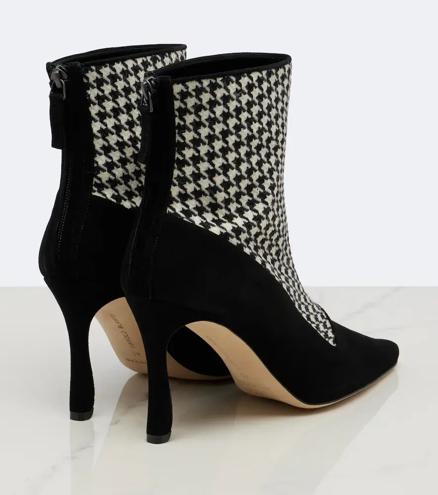 Manolo Blahnik Gosta houndstooth suede-trimmed ankle boots | Thumbnail 4 Manolo Blahnik Gosta houndstooth suede-trimmed ankle boots | Thumbnail 4