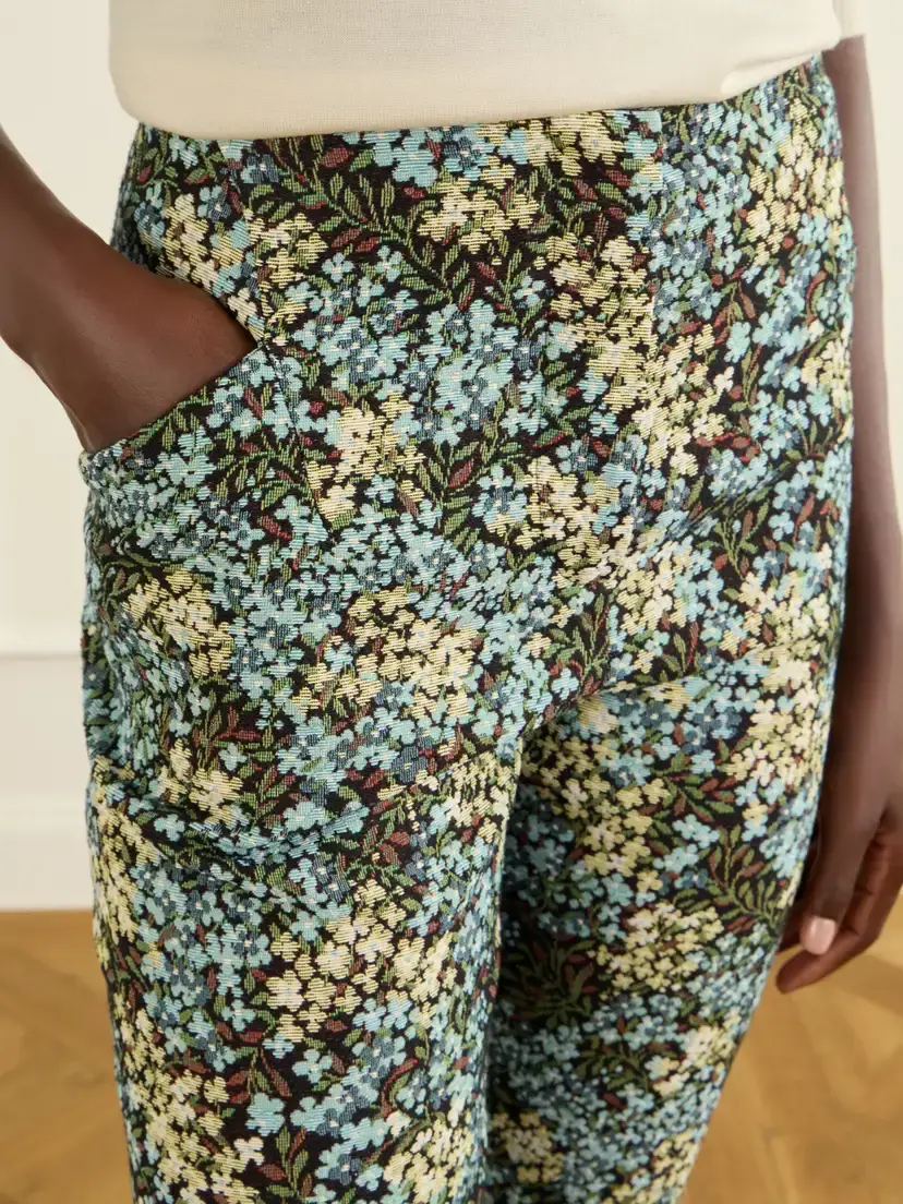 Dries Van Noten Floral-jacquard Straight-leg Cropped Pants | Thumbnail 5 Dries Van Noten Floral-jacquard Straight-leg Cropped Pants | Thumbnail 5