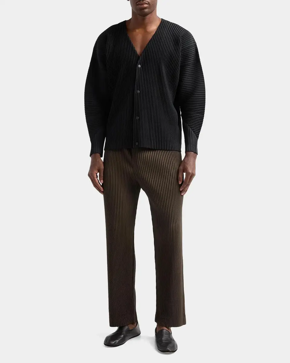 Homme Plissé Issey Miyake Men's Pleated Straight Leg Pull-On Pants | Thumbnail 2 Homme Plissé Issey Miyake Men's Pleated Straight Leg Pull-On Pants | Thumbnail 2