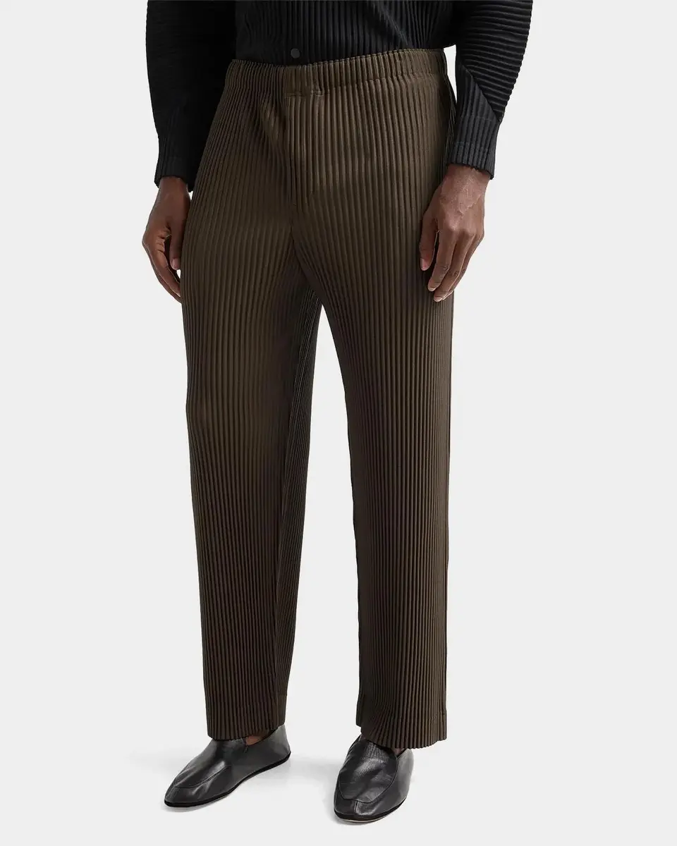 Homme Plissé Issey Miyake Men's Pleated Straight Leg Pull-On Pants | Thumbnail 4 Homme Plissé Issey Miyake Men's Pleated Straight Leg Pull-On Pants | Thumbnail 4