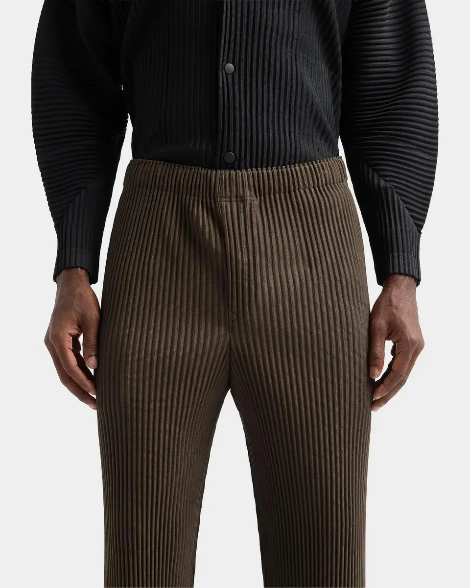 Homme Plissé Issey Miyake Men's Pleated Straight Leg Pull-On Pants | Thumbnail 5 Homme Plissé Issey Miyake Men's Pleated Straight Leg Pull-On Pants | Thumbnail 5