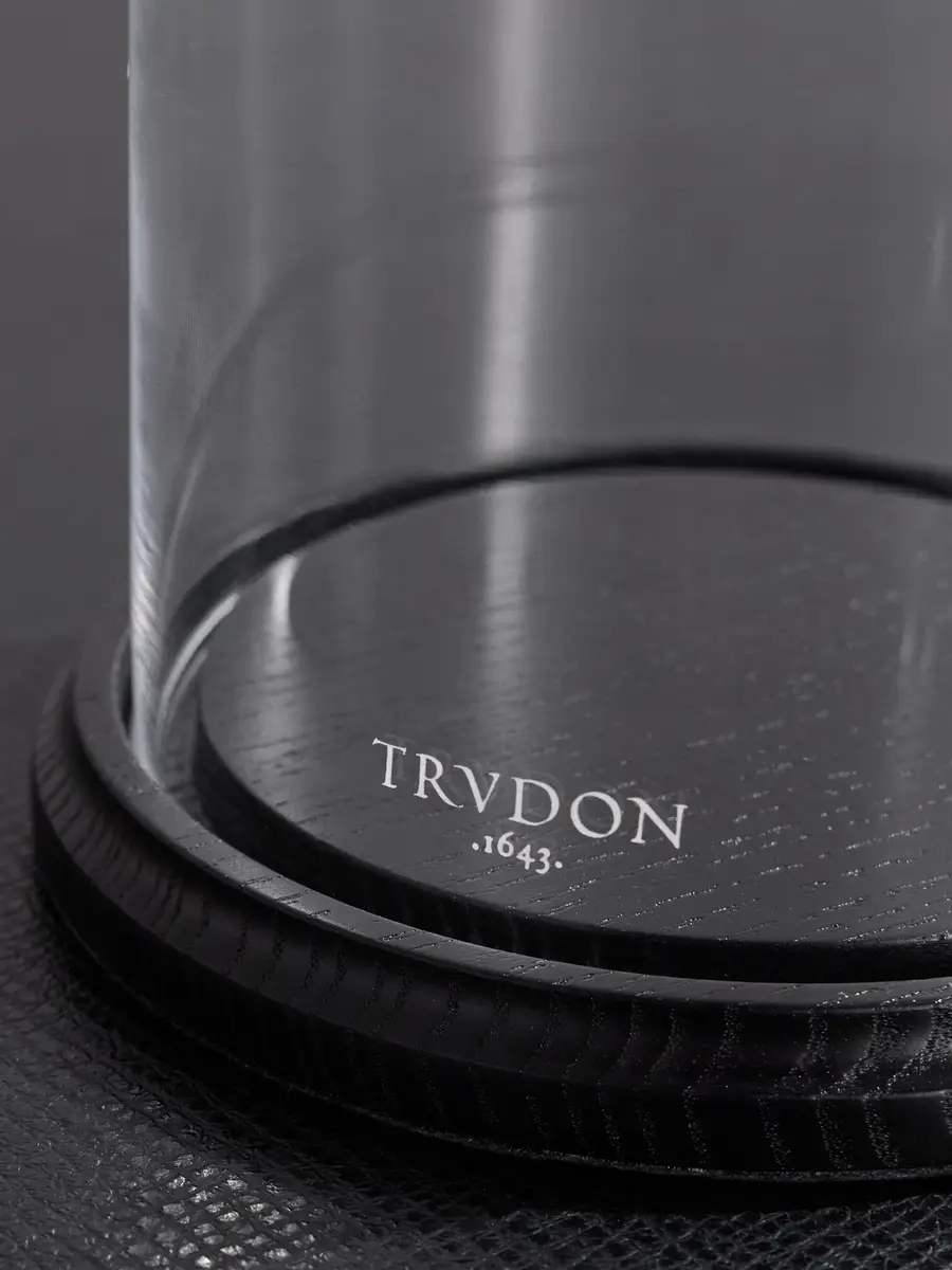 TRUDON Glass Candle Cloche - Men | Thumbnail 3