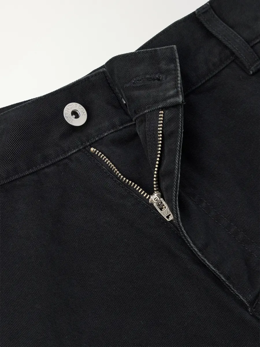 JW Anderson Twisted Wide-Leg Cotton-Twill Cargo Shorts - Men | Thumbnail 6