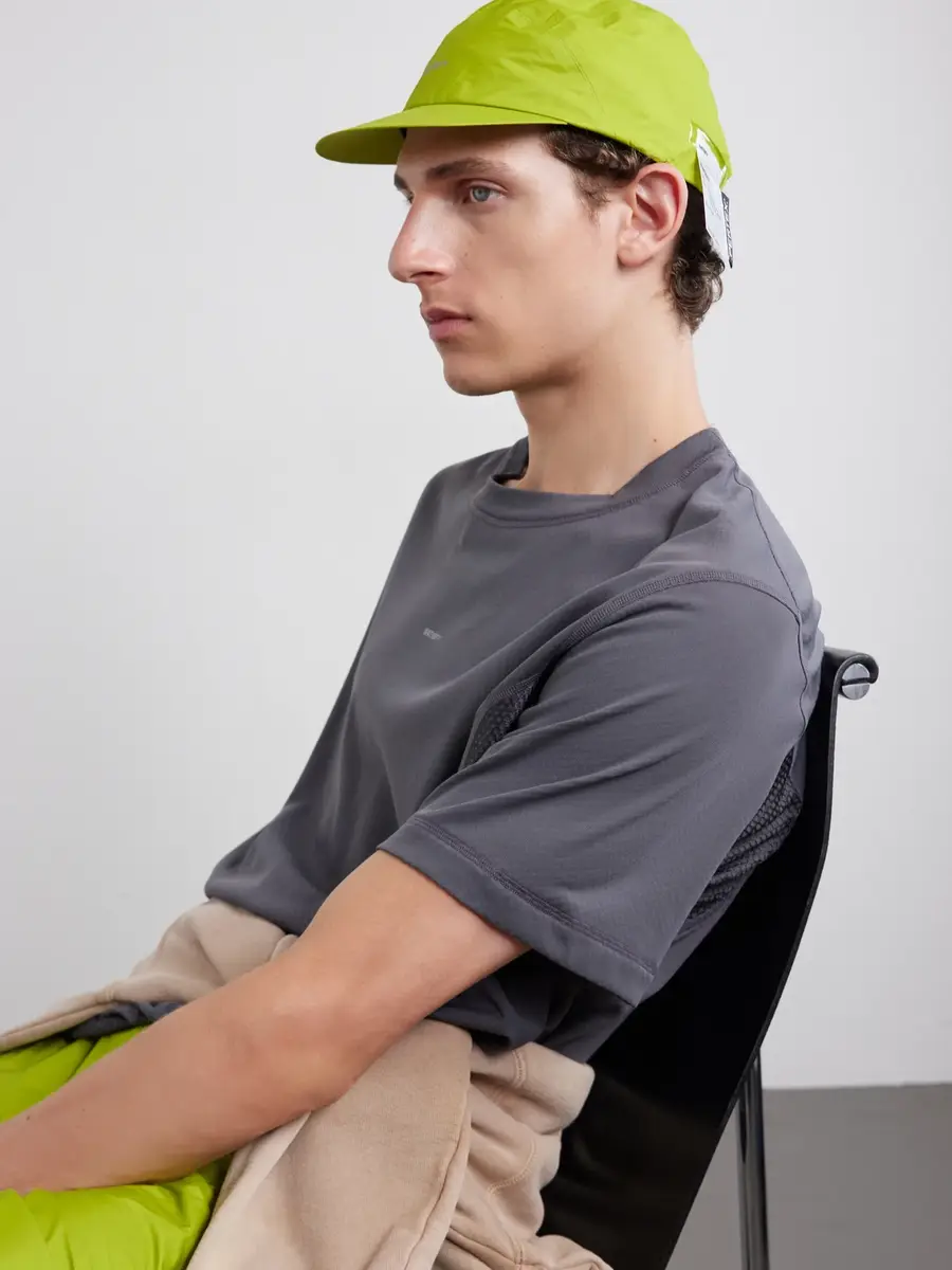 Satisfy Logo-Print PERTEX® Shield Air Ripstop Running Cap - Men | Thumbnail 3 Satisfy Logo-Print PERTEX® Shield Air Ripstop Running Cap - Men | Thumbnail 3