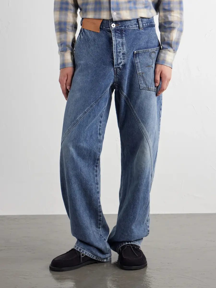JW Anderson Twisted Logo-Debossed Straight-Leg Jeans - Men | Thumbnail 3