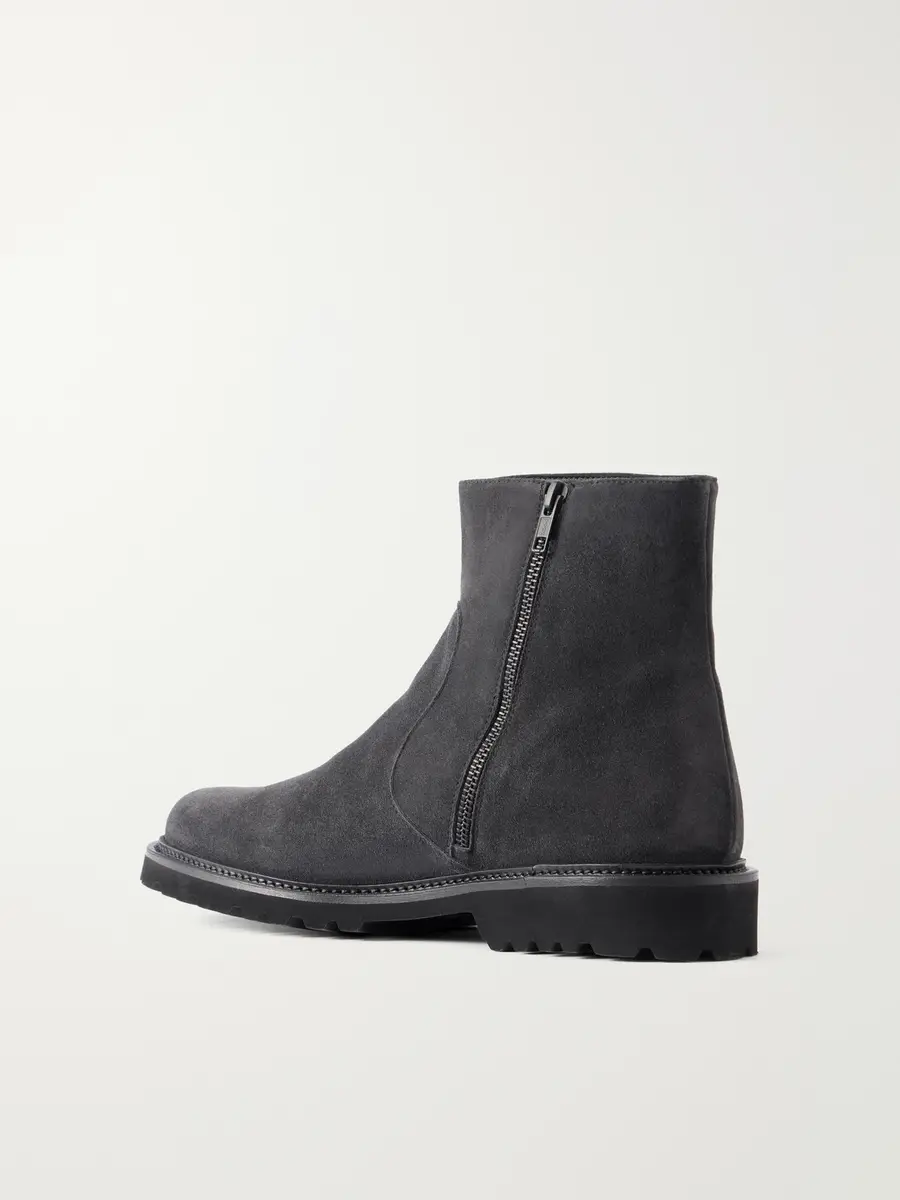 Common Projects Piuma Suede Boots - Men | Thumbnail 4 Common Projects Piuma Suede Boots - Men | Thumbnail 4