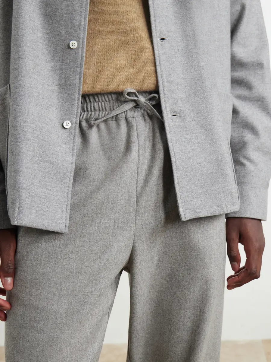 De Bonne Facture Tapered Virgin Wool Drawstring Trousers - Men | Thumbnail 5