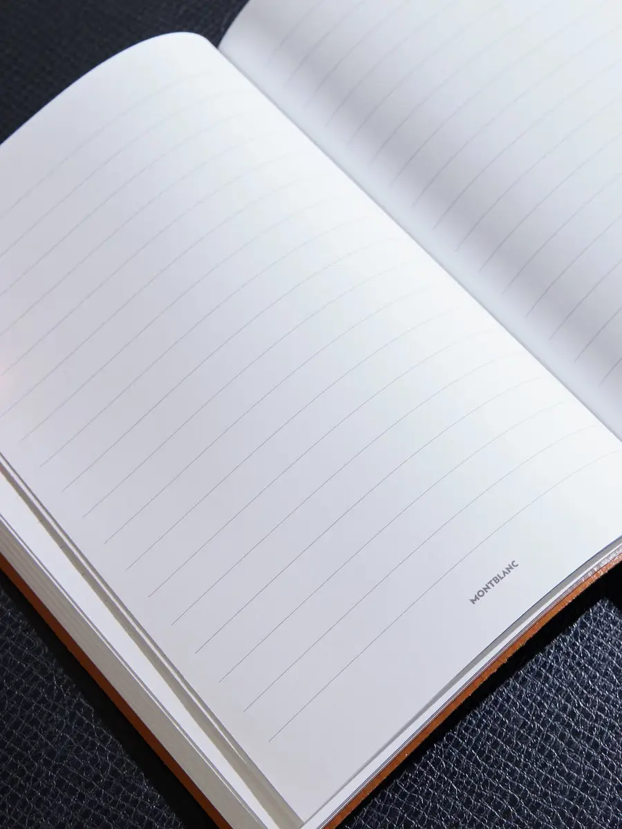 Montblanc Medium Dégradé Corteccia Sfumato Leather Notebook - Men | Thumbnail 4 Montblanc Medium Dégradé Corteccia Sfumato Leather Notebook - Men | Thumbnail 4
