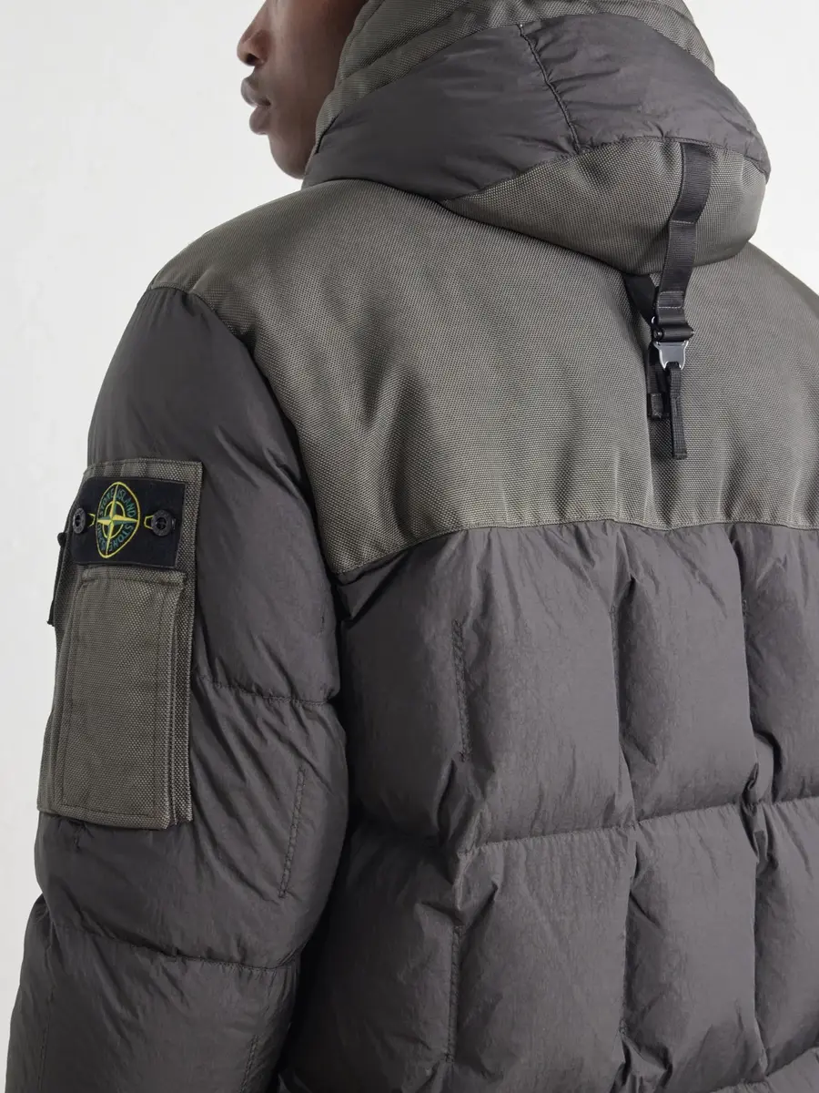 Stone Island Logo-Appliquéd Padded Quilted Garment-Dyed Crinkle Reps NY Shell Down Jacket - Men | Thumbnail 5 Stone Island Logo-Appliquéd Padded Quilted Garment-Dyed Crinkle Reps NY Shell Down Jacket - Men | Thumbnail 5