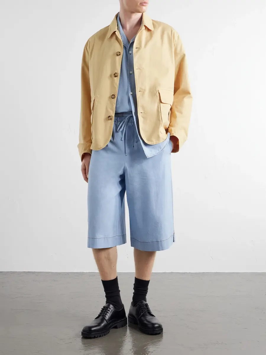 AMI PARIS Straight-Leg Logo-Embroidred Cotton-Chambray Shorts - Men | Thumbnail 2